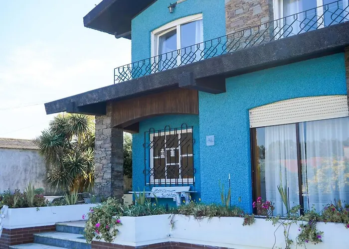 Costanova Surfhouse