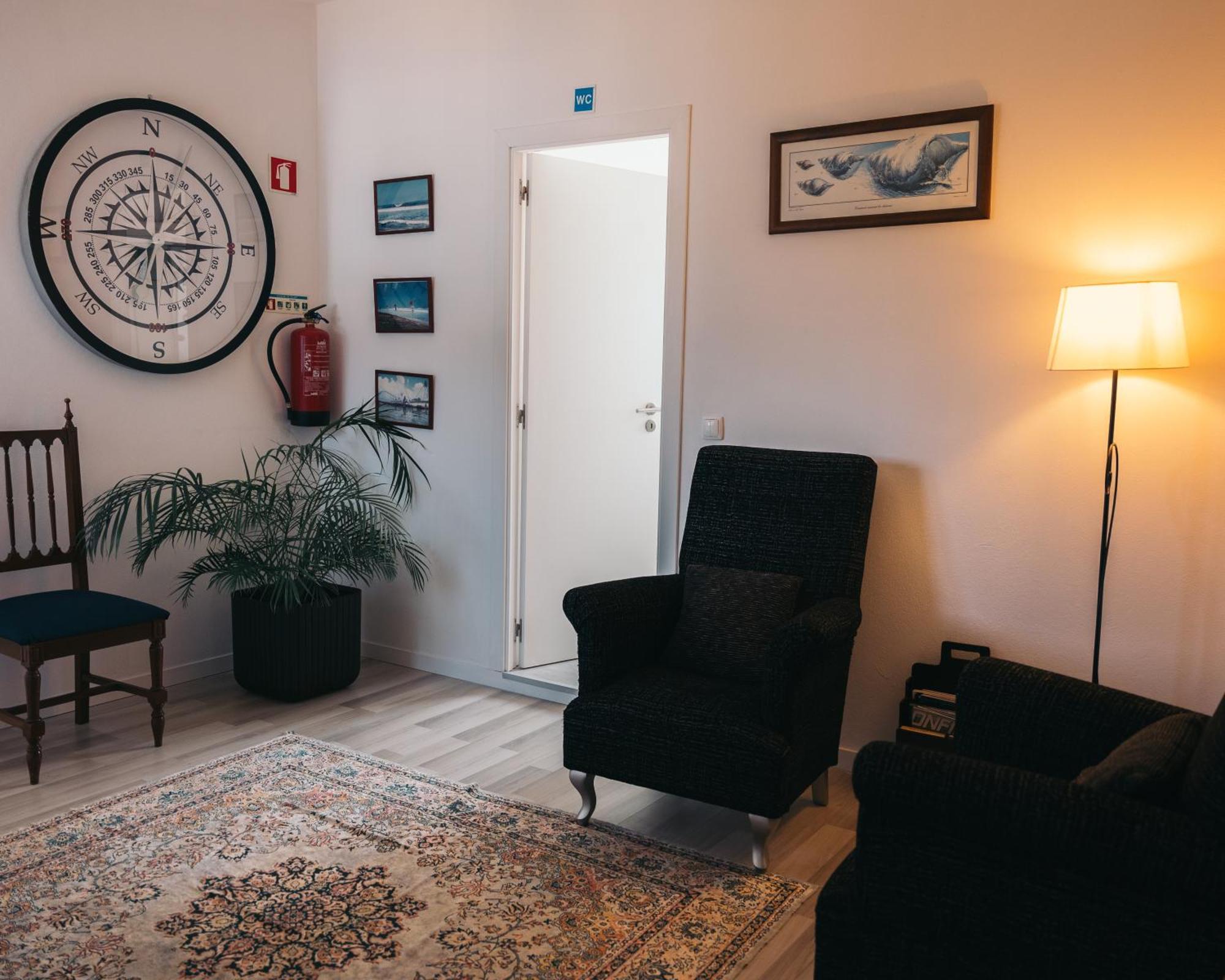 Costanova Surfhouse