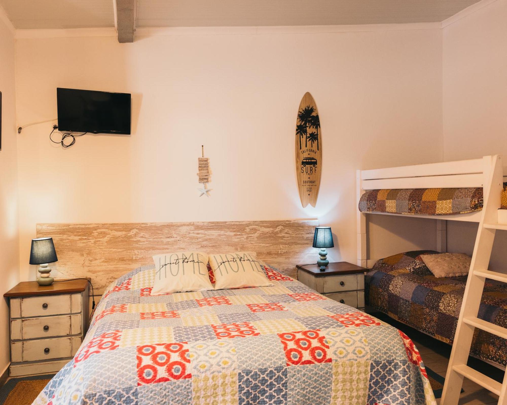 Costanova Surfhouse Bauernhof Ílhavo